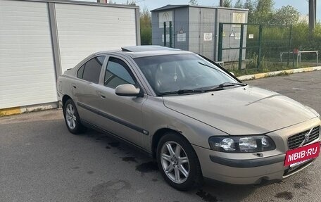 Volvo S60 III, 2002 год, 335 000 рублей, 5 фотография
