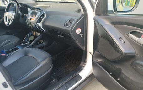 Hyundai ix35 I рестайлинг, 2012 год, 1 590 000 рублей, 17 фотография