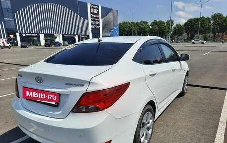 Hyundai Solaris II рестайлинг, 2015 год, 1 300 000 рублей, 5 фотография