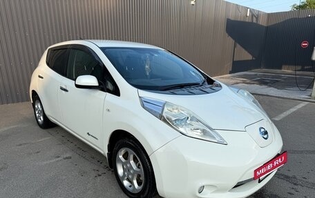 Nissan Leaf I, 2013 год, 880 000 рублей, 3 фотография