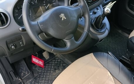 Peugeot Partner II рестайлинг 2, 2015 год, 780 000 рублей, 4 фотография