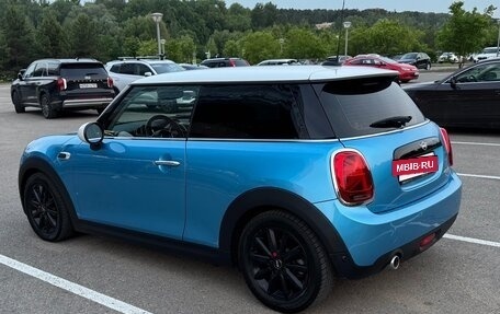 MINI Hatch, 2018 год, 1 950 000 рублей, 7 фотография