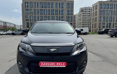 Toyota Harrier, 2017 год, 2 600 000 рублей, 2 фотография
