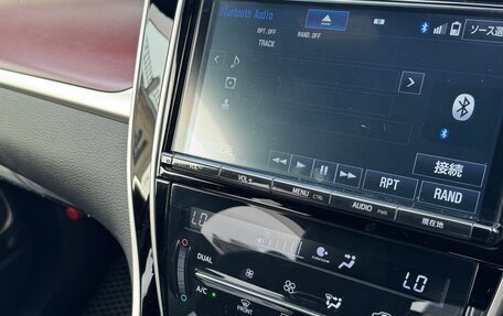Toyota Harrier, 2017 год, 2 600 000 рублей, 24 фотография