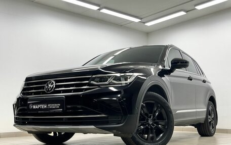 Volkswagen Tiguan II, 2021 год, 3 099 000 рублей, 7 фотография