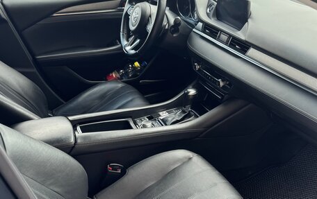 Mazda 6, 2019 год, 2 290 000 рублей, 10 фотография