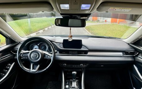 Mazda 6, 2019 год, 2 290 000 рублей, 11 фотография