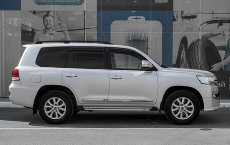 Toyota Land Cruiser 200, 2017 год, 6 599 000 рублей, 5 фотография