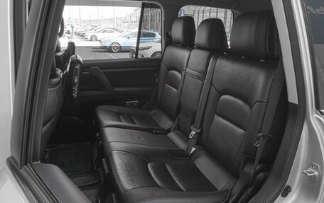 Toyota Land Cruiser 200, 2017 год, 6 599 000 рублей, 9 фотография
