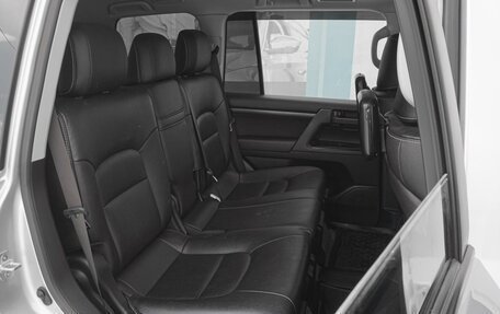 Toyota Land Cruiser 200, 2017 год, 6 599 000 рублей, 7 фотография
