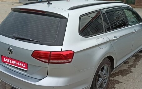 Volkswagen Passat B8 рестайлинг, 2017 год, 1 650 000 рублей, 6 фотография