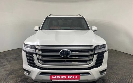 Toyota Land Cruiser, 2022 год, 12 500 000 рублей, 2 фотография