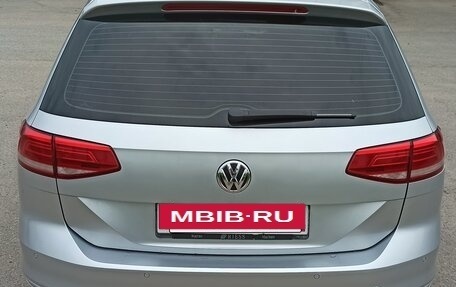 Volkswagen Passat B8 рестайлинг, 2017 год, 1 650 000 рублей, 7 фотография