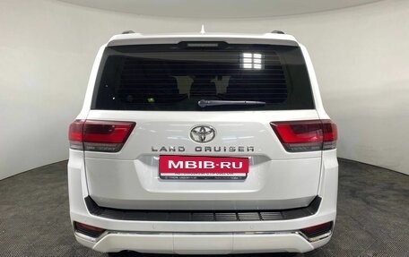 Toyota Land Cruiser, 2022 год, 12 500 000 рублей, 6 фотография
