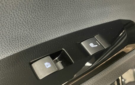 Toyota Camry, 2021 год, 3 079 000 рублей, 18 фотография