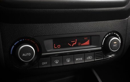 KIA Rio III рестайлинг, 2015 год, 969 000 рублей, 12 фотография