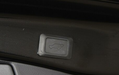 Toyota RAV4, 2022 год, 4 389 000 рублей, 10 фотография