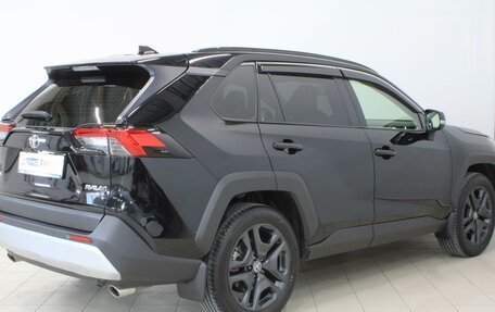 Toyota RAV4, 2022 год, 4 389 000 рублей, 6 фотография