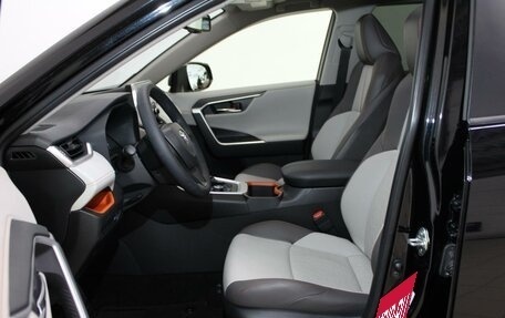Toyota RAV4, 2022 год, 4 389 000 рублей, 14 фотография