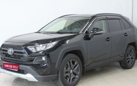 Toyota RAV4, 2022 год, 4 389 000 рублей, 1 фотография