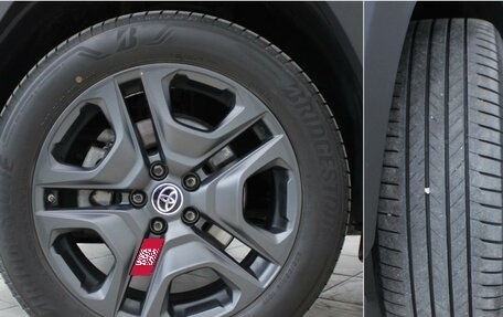 Toyota RAV4, 2022 год, 4 389 000 рублей, 26 фотография