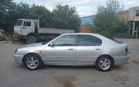 Nissan Primera II рестайлинг, 2000 год, 350 000 рублей, 3 фотография