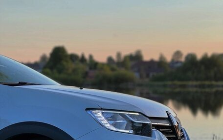 Renault Sandero II рестайлинг, 2019 год, 1 400 000 рублей, 2 фотография