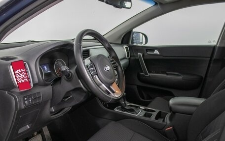 KIA Sportage IV рестайлинг, 2020 год, 1 890 000 рублей, 10 фотография