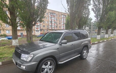 Toyota Land Cruiser 100 рестайлинг 2, 2000 год, 1 300 000 рублей, 19 фотография