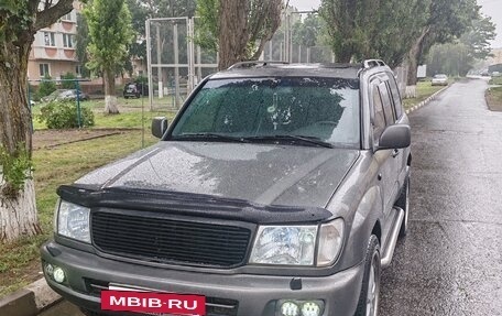 Toyota Land Cruiser 100 рестайлинг 2, 2000 год, 1 300 000 рублей, 16 фотография