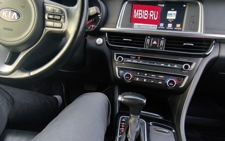 KIA Optima IV, 2018 год, 2 100 000 рублей, 13 фотография