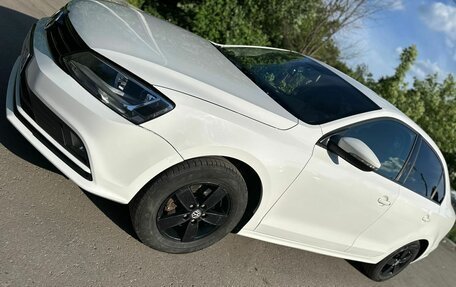 Volkswagen Jetta VI, 2015 год, 1 200 000 рублей, 5 фотография