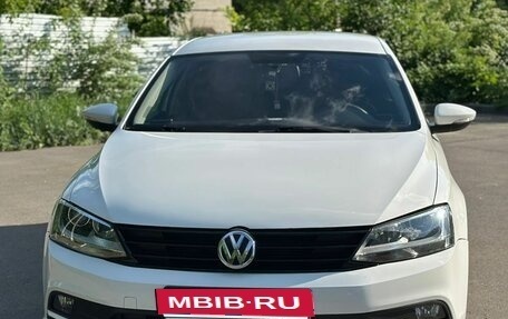 Volkswagen Jetta VI, 2015 год, 1 200 000 рублей, 9 фотография
