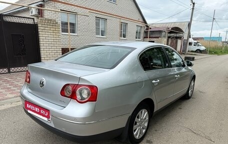 Volkswagen Passat B6, 2005 год, 645 000 рублей, 3 фотография