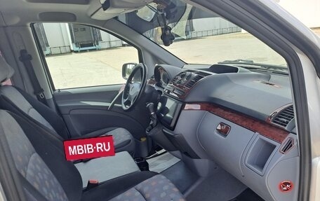 Mercedes-Benz V-Класс, 2010 год, 2 100 000 рублей, 6 фотография