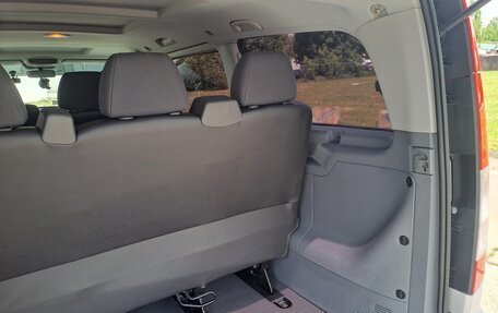 Mercedes-Benz V-Класс, 2010 год, 2 100 000 рублей, 13 фотография