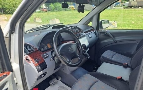Mercedes-Benz V-Класс, 2010 год, 2 100 000 рублей, 18 фотография