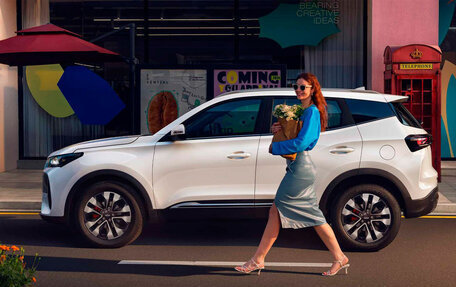 Chery Tiggo 4 I рестайлинг, 2025 год, 2 070 000 рублей, 14 фотография