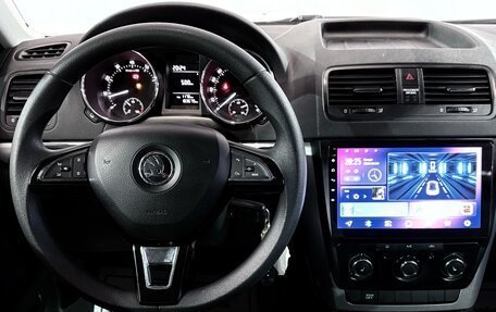 Skoda Yeti I рестайлинг, 2016 год, 1 187 000 рублей, 6 фотография