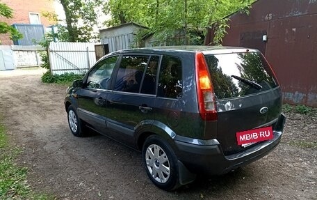 Ford Fusion I, 2006 год, 320 000 рублей, 2 фотография