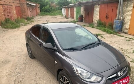Hyundai Solaris II рестайлинг, 2013 год, 865 000 рублей, 3 фотография