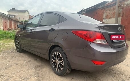 Hyundai Solaris II рестайлинг, 2013 год, 865 000 рублей, 7 фотография