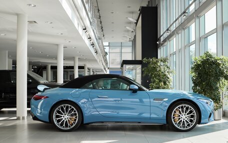 Mercedes-Benz SL-Класс AMG, 2024 год, 27 000 000 рублей, 4 фотография