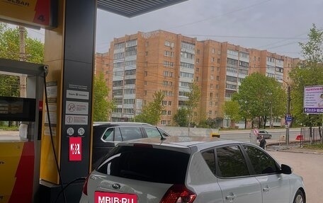 KIA cee'd I рестайлинг, 2010 год, 865 000 рублей, 27 фотография