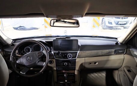 Mercedes-Benz E-Класс, 2009 год, 1 399 000 рублей, 31 фотография