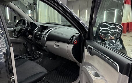 Mitsubishi Pajero Sport II рестайлинг, 2011 год, 1 065 000 рублей, 8 фотография