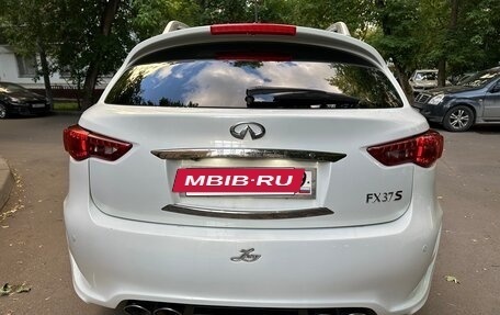 Infiniti FX II, 2012 год, 2 400 000 рублей, 8 фотография