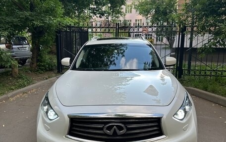 Infiniti FX II, 2012 год, 2 400 000 рублей, 3 фотография