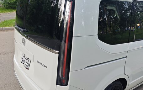 Honda Stepwgn, 2022 год, 3 730 000 рублей, 7 фотография