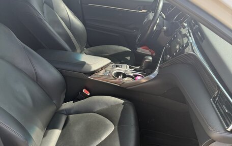 Toyota Camry, 2019 год, 2 220 000 рублей, 11 фотография